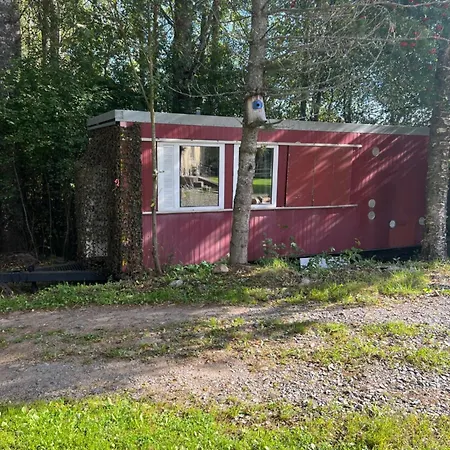 Фермерский дом Elaemyksellinen Farmilla *